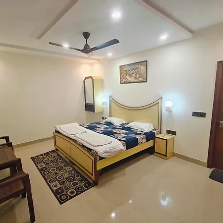 Hotel Tourist Rest House Agra